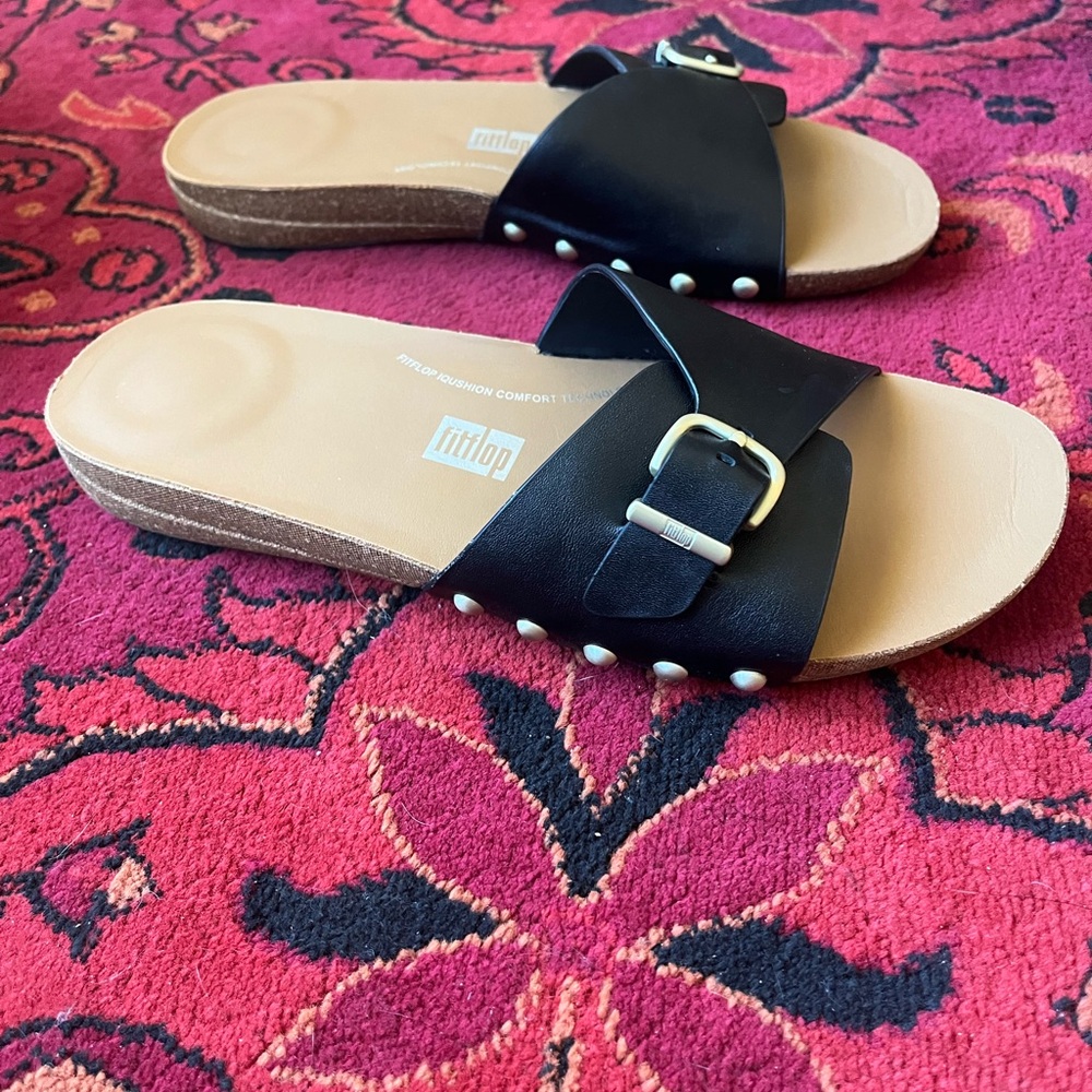 Fitflop IQushion Black Studded Sandals with Adjustable Buckle